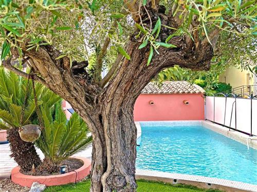 Holiday home - 5 persons -  - Sainte Maxime - 83120