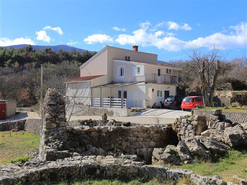 Ferielejlighed - 5 personer -  - Ostrvica - 21253 - Ostrvica