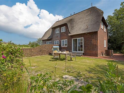 Holiday home - 4 persons -  - Frischwassertal - 25992 - List