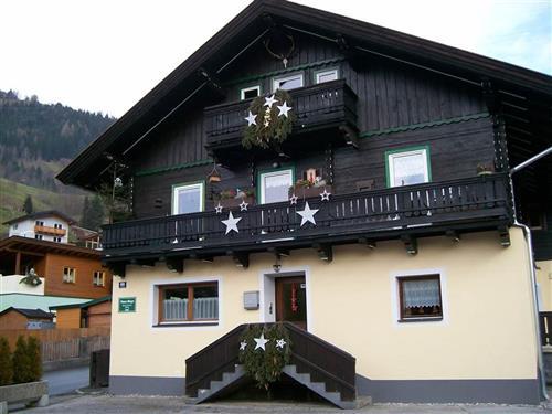 Holiday Home/Apartment - 4 persons -  - Talstr. - 5700 - Zell Am See