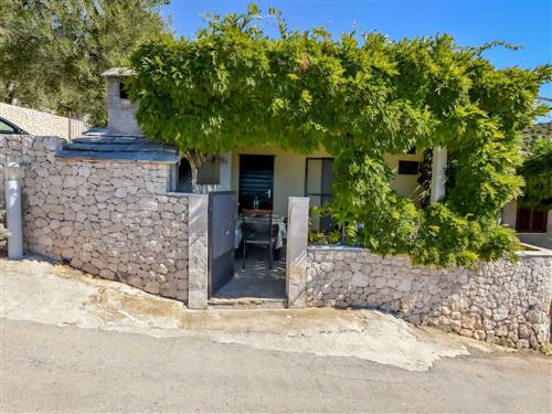 Feriehus - 5 personer -  - Kanica - 22203 - Rogoznica