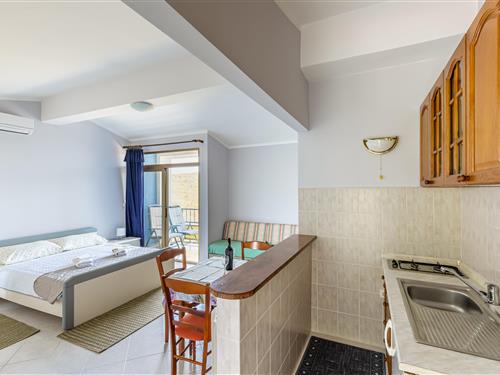 Holiday apartment - 3 persons -  - Brsec - 51418 - Brsec