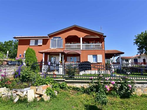 Holiday Home/Apartment - 6 persons -  - 52470 - Umag