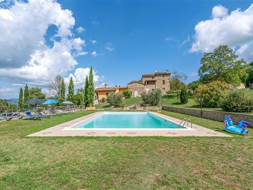 Sommerhus - 29 personer -  - Loc. Sala di Bonsciano - Citta´Di Castello - 06012 - Città´Di Castello -Pg-