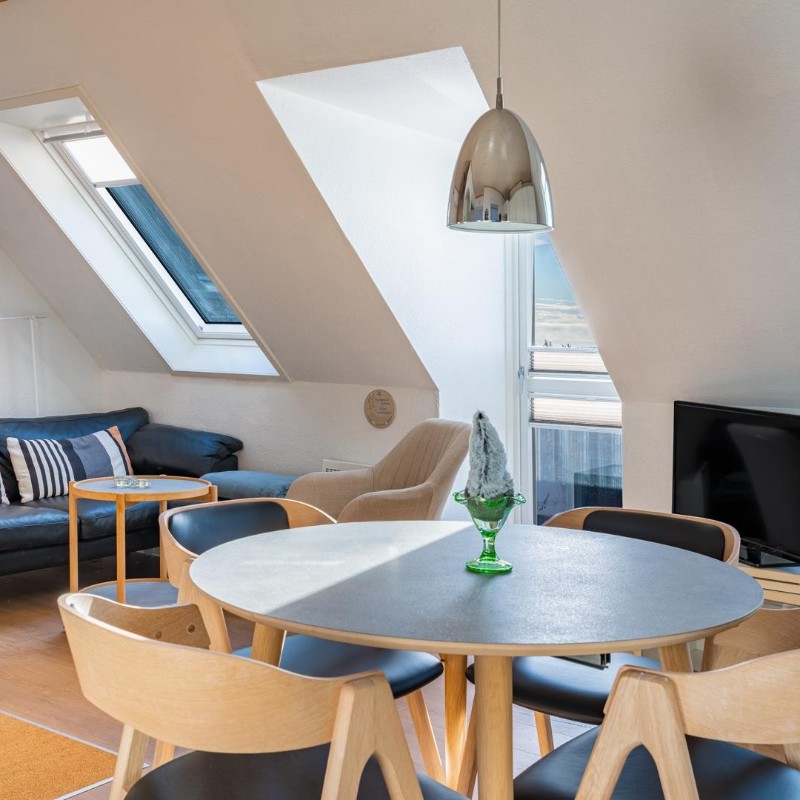 Sommerhus - 4 personer -  - Hjelmevej 15, App. - 6854 - Henne Strand