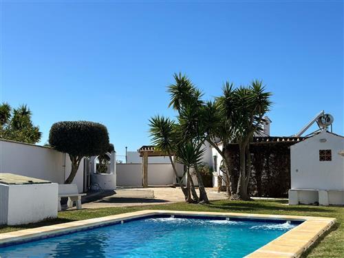 Holiday Home/Apartment - 8 persons -  - carretera del puerto pesquero km - 11149 - Conil De La Frontera