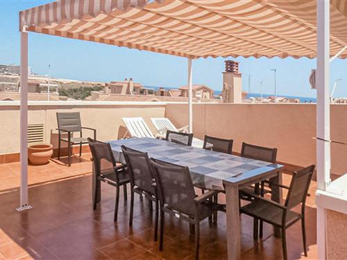 Holiday home - 6 persons -  - Avda de Polonia - 03130 - Gran Alacant