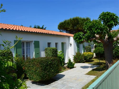 Holiday home - 10 persons -  - Ste Marie De Ré - 17740