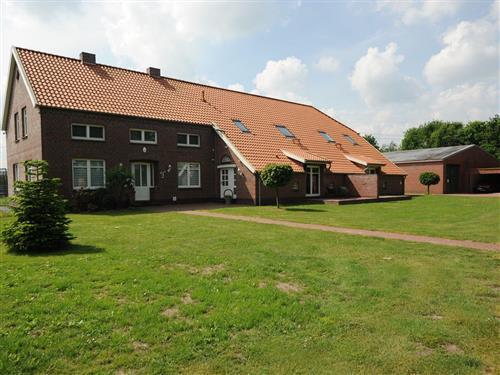 Holiday Home/Apartment - 5 persons -  - Zum Lengener Meer - 26670 - Uplengen