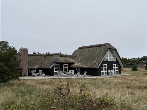 Holiday Home/Apartment - 8 persons -  - Ingridsvej - 6857 - Blåvand