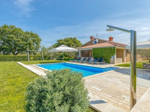 Villa - 8 personer -  - 52448 - Selina