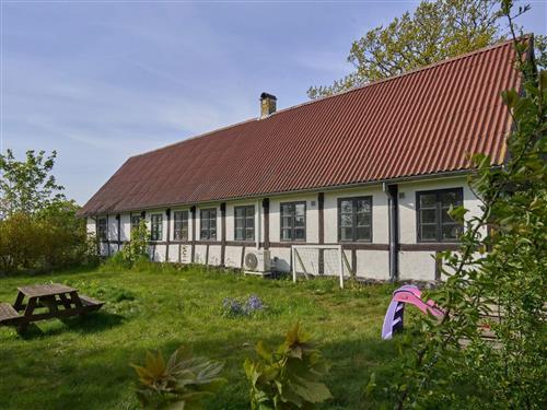Sommerhus - 5 personer -  - Skovgårdsvejen - 3700 - Rønne