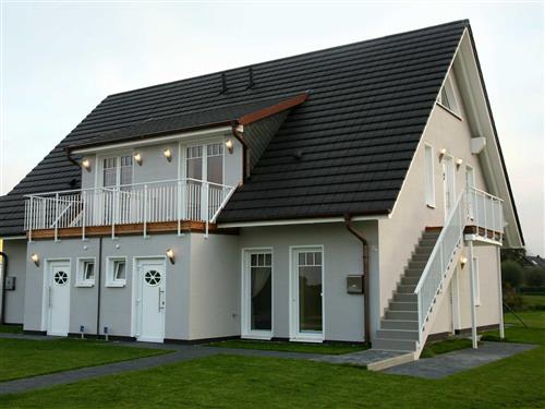 Holiday Home/Apartment - 7 persons -  - Parkstr. - 18211 - Börgerende-Rethwisch / Bö