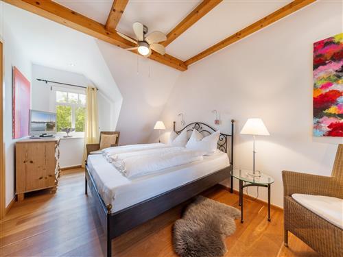 Holiday apartment - 6 persons -  - Dorfstraße - 18574 - Garz/Rügen