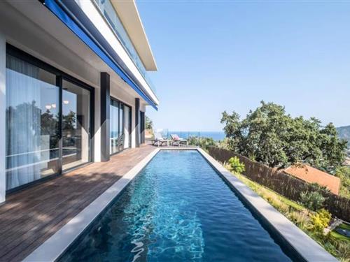 Holiday apartment - 10 persons -  - 06210 - Mandelieu-La-Napoule