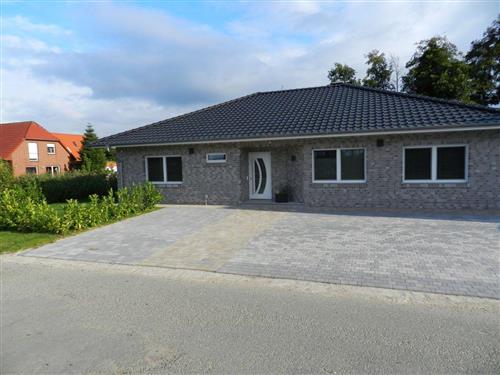 Holiday Home/Apartment - 5 persons -  - Hoddersdiek - 26969 - Butjadingen