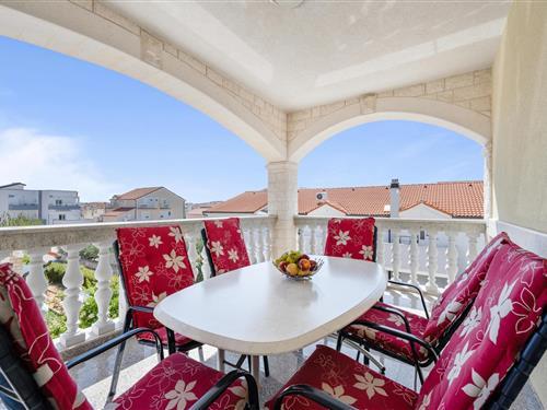 Holiday Home/Apartment - 5 persons -  - Ulica Miroslava Krleze - Vodice-Vodice - 22211 - Vodice