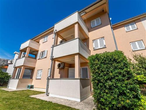 Holiday apartment - 5 persons -  - Ul. Kralja Zvonimirova - 51523 - Baska