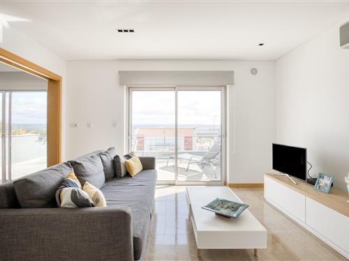 Sommerhus - 6 personer -  - 2500-698 - Salir Do Porto