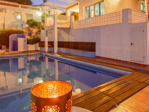 Ferienhaus - 4 Personen -  - Carrer del Teuladí - 03730 - Javea
