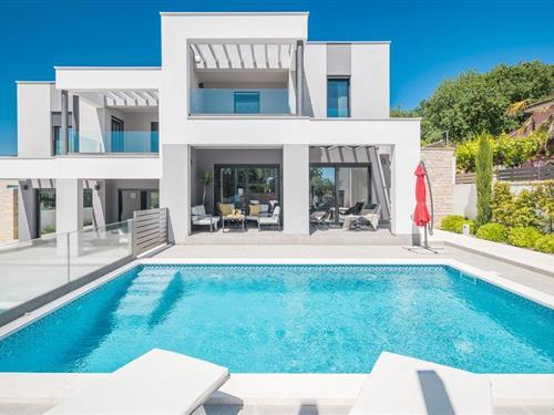 Ferienhaus - 6 Personen -  - Biskupija - 52203 - Medulin