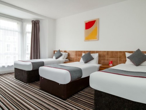 Hotel - 3 Personen -  - CF11 6BB - Cardiff