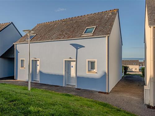 Holiday home - 3 persons -  - 29550 - Saint-Nic