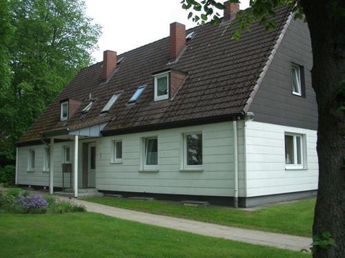 Holiday Home/Apartment - 6 persons -  - 23669 - Timmendorfer Strand