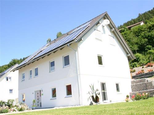 Holiday Home/Apartment - 4 persons -  - Kienzlestraße - 78727 - Oberndorf