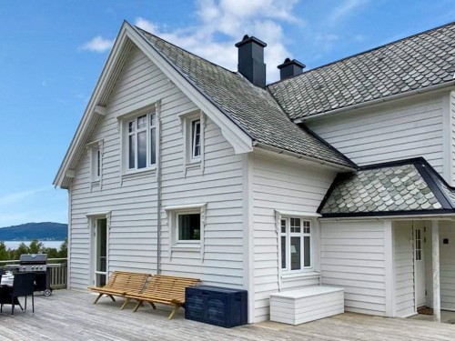  - 9 Personen -  - Hakallestranda - Hakallestanda - 6149 - Åram