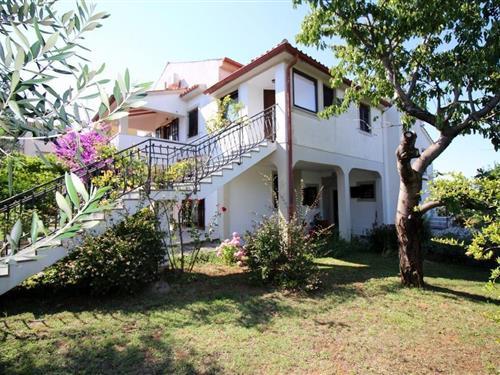 Holiday Home/Apartment - 4 persons -  - Veli Joze - 52440 - Porec