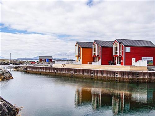 Sommerhus - 8 personer -  - Hamnevågen - 6484 - Sandøy