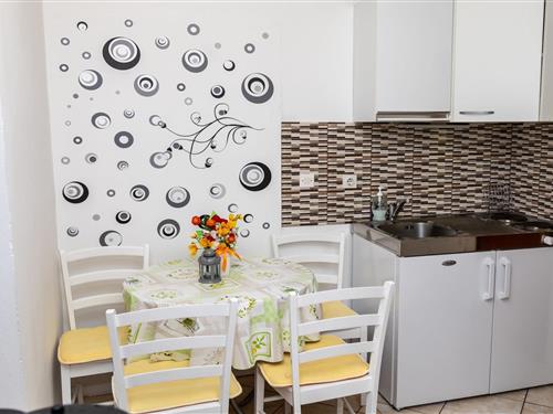 Ferieleilighet - 2 personer -  - 53270 - Senj