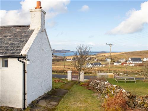 Holiday home - 4 persons -  - North Skye - IV51 9HY
