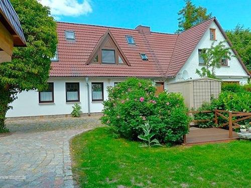 Holiday Home/Apartment - 2 persons -  - Birkenstraße - 18374 - Zingst