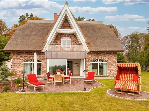 Holiday home - 6 persons -  - Wreechner Weg - 18581 - Putbus