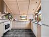 Bild 8 - Küche