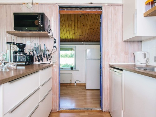 Sommerhus - 6 personer -  - Bisholt Strandvej - 7130 - Juelsminde