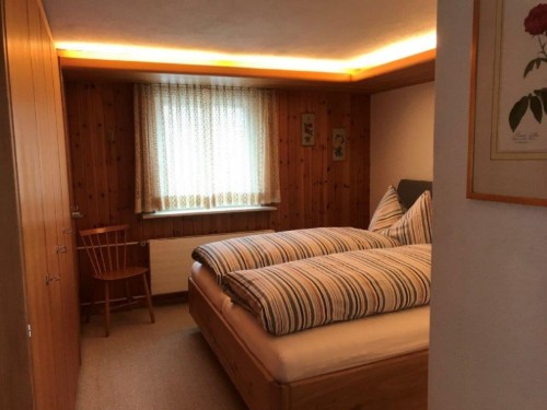 Holiday apartment - 2 persons -  - 7137 - Obersaxen Flond