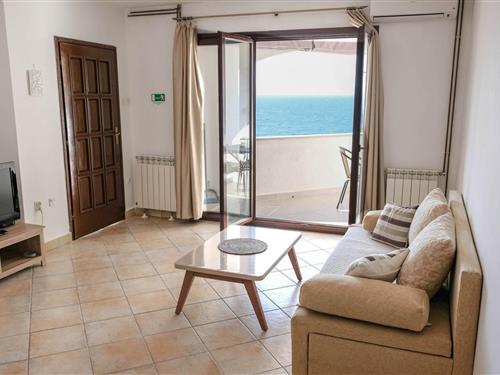 Holiday Home/Apartment - 4 persons -  - Prigradica - 20271 - Prigradica