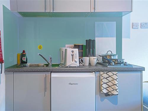 Holiday apartment - 2 persons -  - KT26QW - London