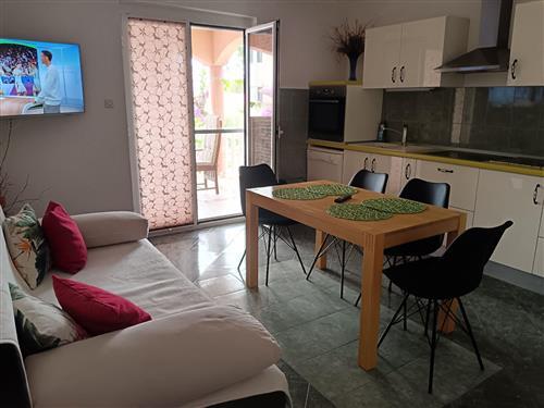 Holiday Home/Apartment - 5 persons -  - Ivana Mestrovica - 23210 - Biograd