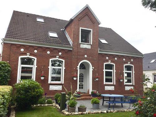 Holiday Home/Apartment - 13 persons -  - Midlumer Str. - 26844 - Jemgum