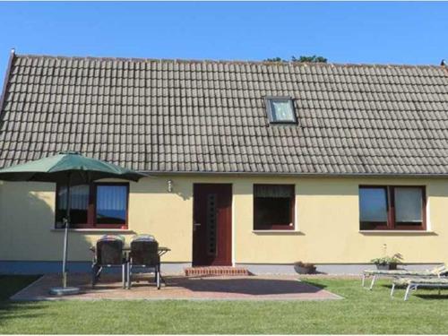 Feriehus - 4 personer -  - Dorfstraße - 18528 - Bergen Auf Rügen / Thesen