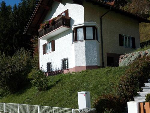 Sommerhus - 10 personer -  - Ausserweg - 6143 - Navis