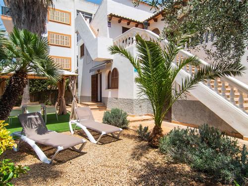 Holiday apartment - 4 persons -  - Carrer des Mestre Vicenç Nadal - Casa Angela Iii Jardin, Cala Ratjada - 07590 - Cala Ratjada