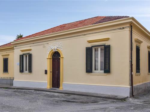 Sommerhus - 8 personer -  - Via Peppino Surfaro - 89063 - Melito Di Porto Salvo