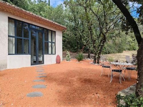 Ferienhaus - 2 Personen -  - 84210 - Pernes-Les-Fontaines