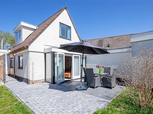 Holiday home - 5 persons -  - 1796BG - De Koog