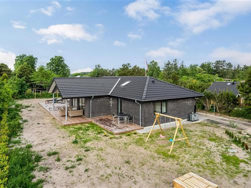 Sommerhus - 10 personer -  - Ålykke - As Vig - 7130 - Juelsminde